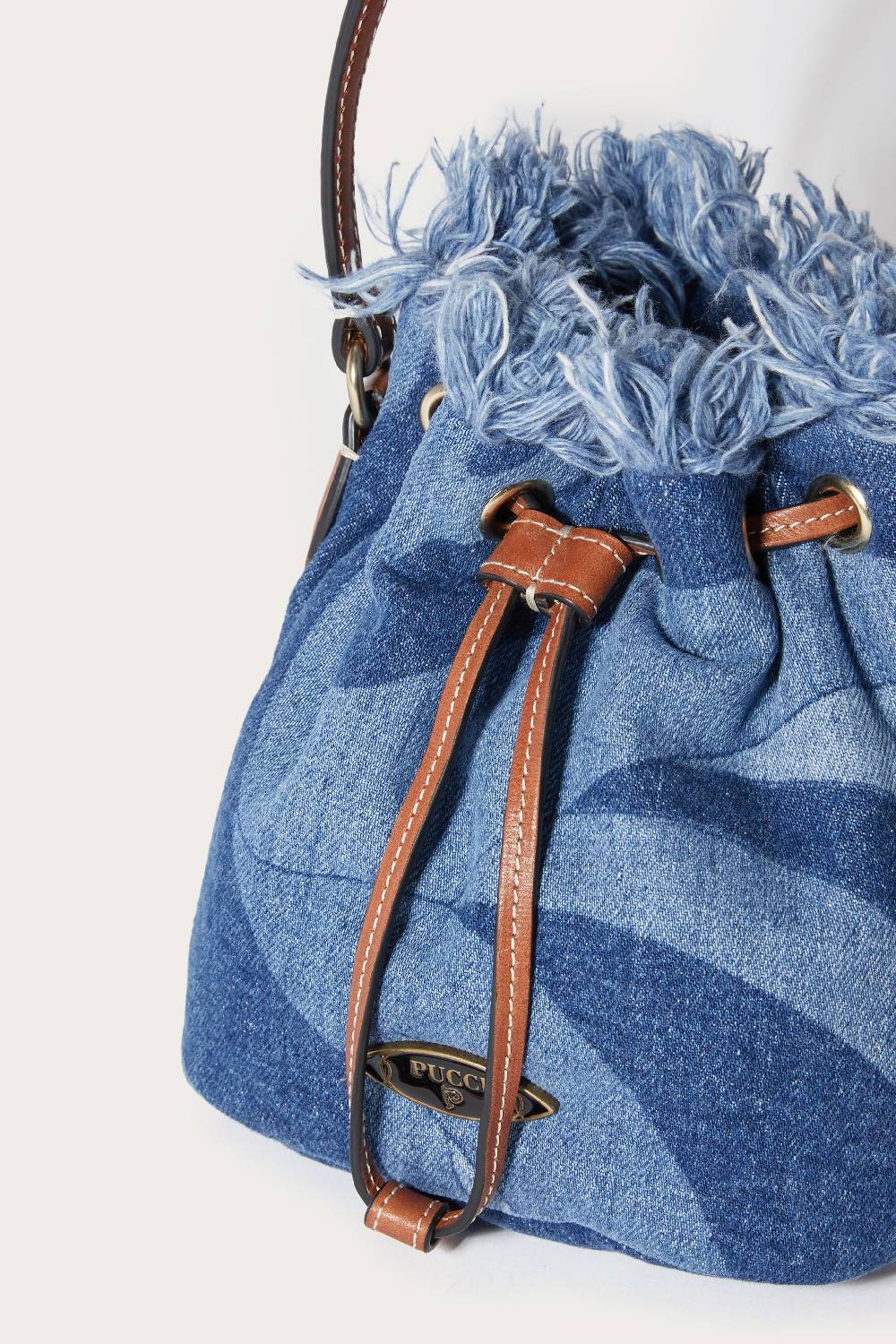 Pucci Borsa a secchiello Yummy in denim Discount Store per i nuovi prodotti