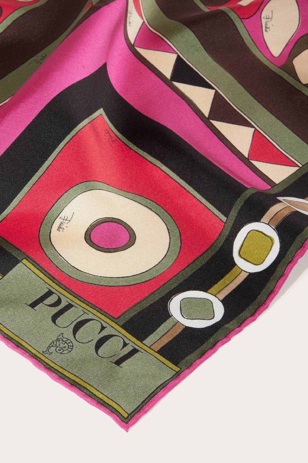Pucci Foulard in seta con stampa Vivara Offerte giornaliere