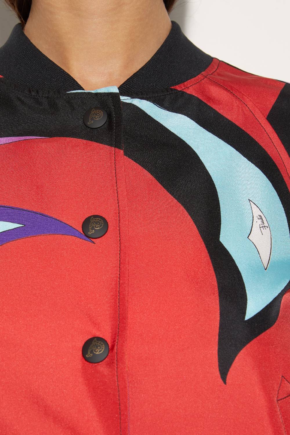 Pucci Bomber in seta con stampa Cigni ACQUISTA ORA