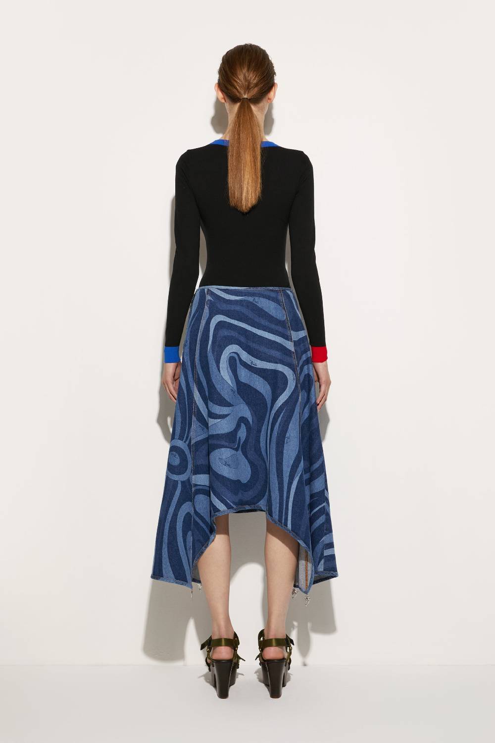 Pucci Maglione con design color-block Fino al 50% di sconto
