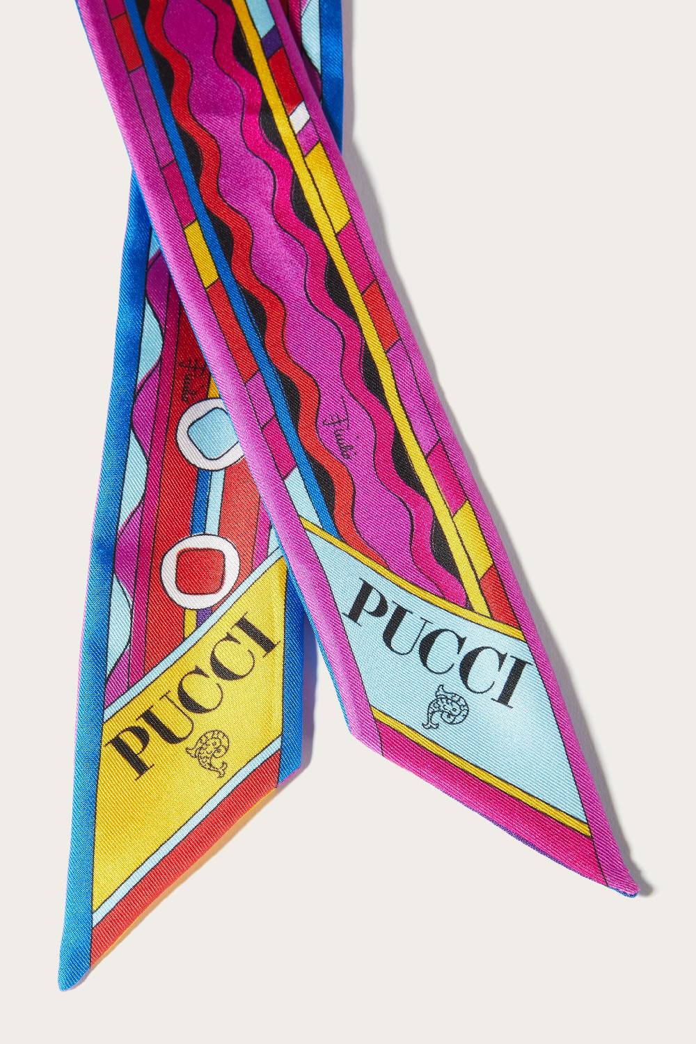 Pucci Foulard in seta con stampe Vivara e Bersaglio Convenienza