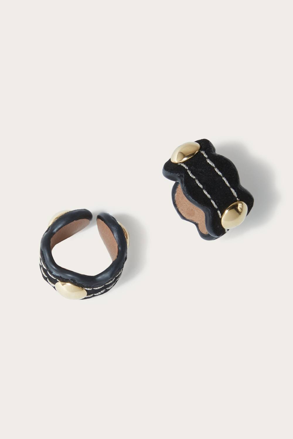 Pucci Anello Onde sottile in pelle scamosciata Fornitura limitata