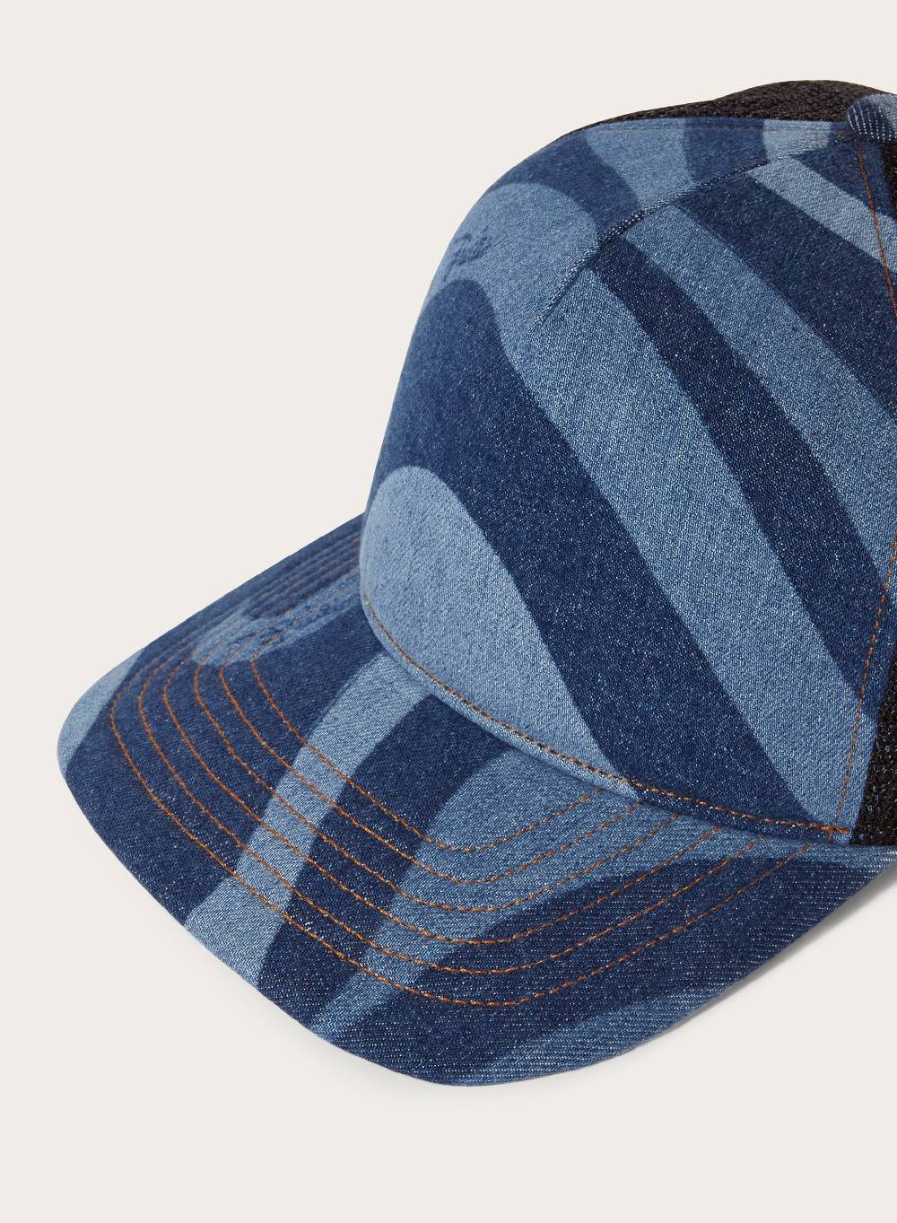 Pucci Cappello trucker in denim con stampa Marmo Enormi risparmi