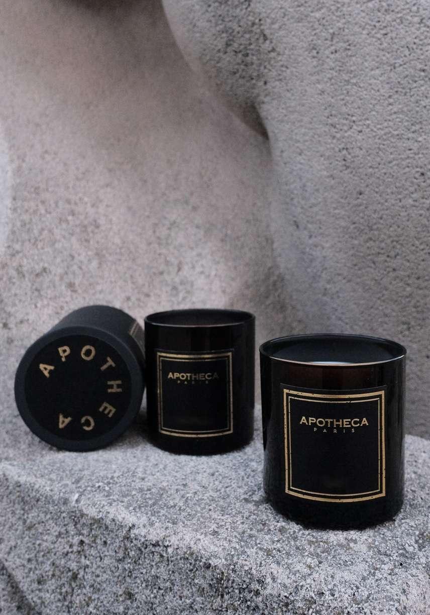 Rose & Lini APOTHECA PARIS “INSIDIAE” CANDLE Negozio