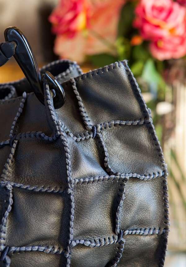 Rose & Lini JAMIN PUECH “HONU GM” NAVY LEATHER BAG Promozione Limitata