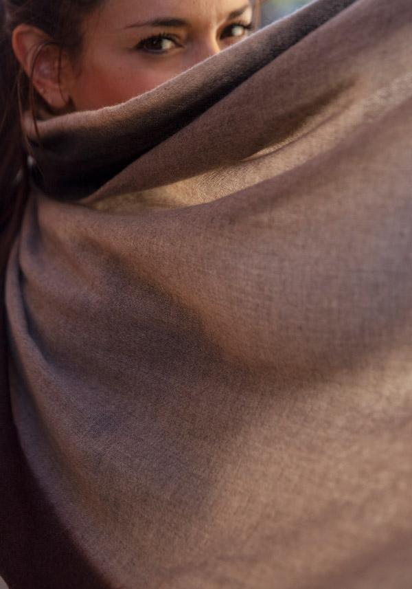 Rose & Lini MIRROR IN THE SKY CASHMERE “MIRROR MELANGE DIP DYE” BROWNS SHAWL Novità