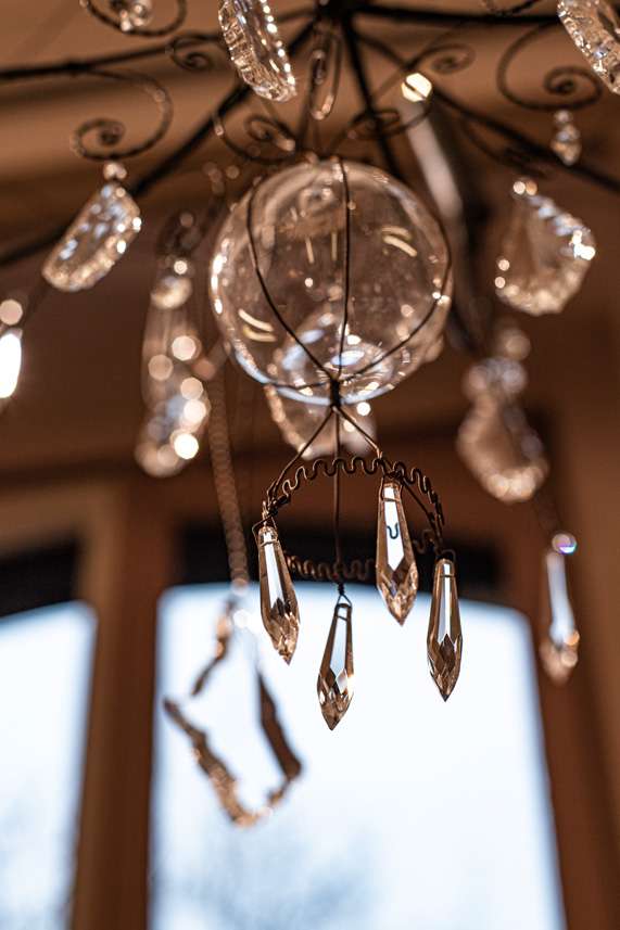 Rose & Lini VOX POPULI “LUSTRE GRAND” CHANDELIER Consegna Veloce