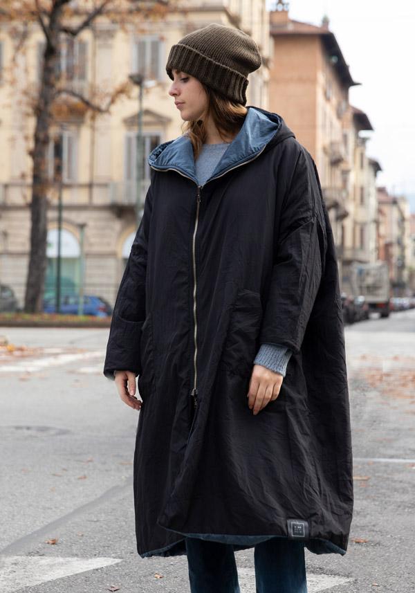Rose & Lini KIMONORAIN REVERSIBLE “DUST COAT” LEAD & BLACK Sostegno trimestrale