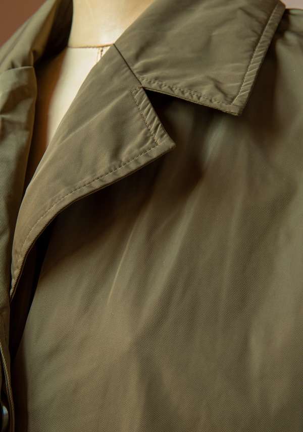 Rose & Lini OOF MILITARY WATERPROOF COAT 9079 Offerte
