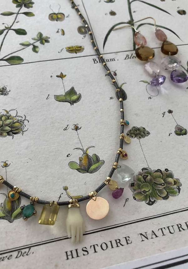 Rose & Lini 5 OCTOBRE “GARY” MULTIPLE CHARMS NECKLACE Qualità Garantita