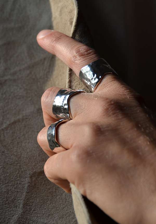 Rose & Lini ROSAMARIA SILVER “CAO” RING Saldi Di Fabbrica
