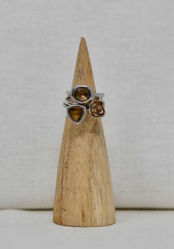Rose & Lini ROSAMARIA SILVER AND QUARTZ “DEVINA” RING Vendita Economica