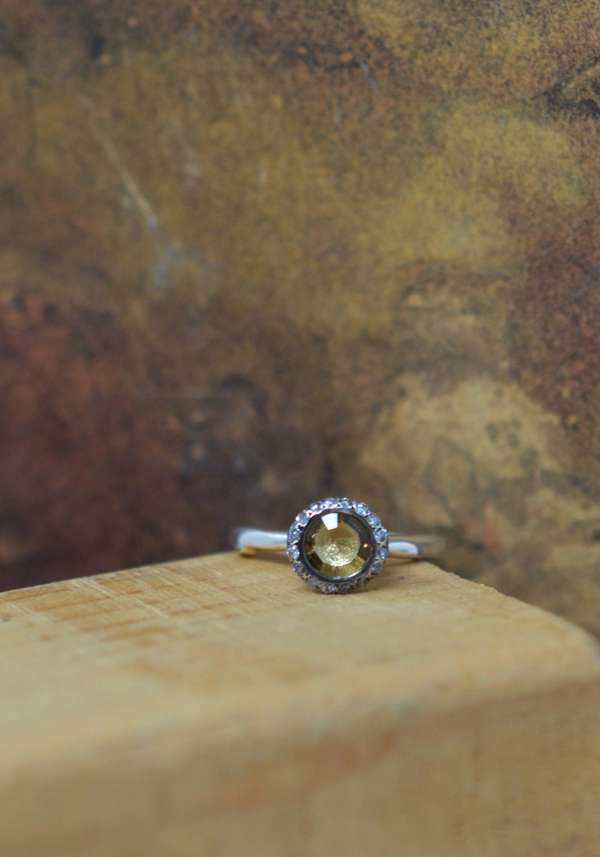 Rose & Lini ROSAMARIA SILVER “BELQUIS” DIAMONDS & BEER QUARTZ RING Vendite Flash