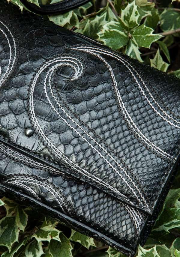 Rose & Lini SIMONA TAGLIAFERRI BLACK PYTHON POCHETTE BAG Novità