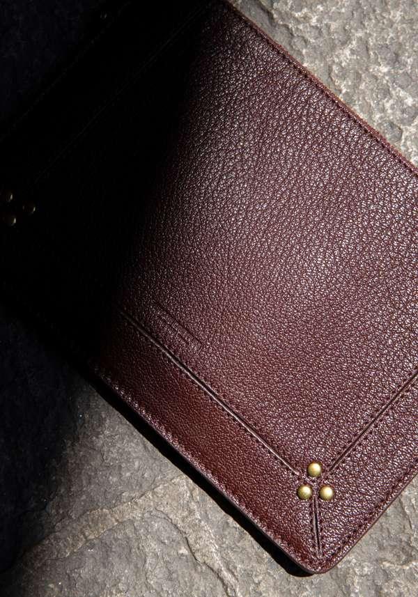 Rose & Lini JÉRÔME DREYFUSS “POPOCHE M” BORDEAUX GRAIN POUCH Solo un giorno rimasto