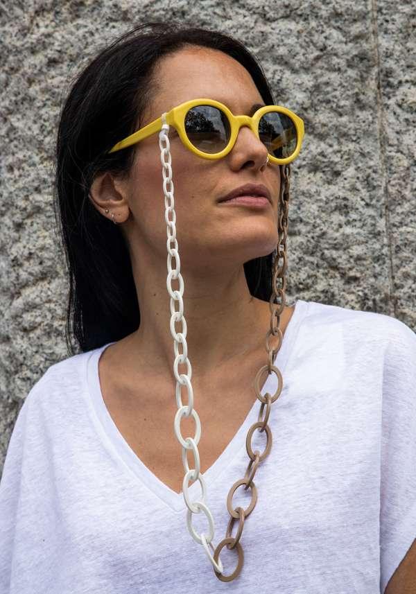 Rose & Lini ORRIS LONDON “SMILEY CHAIN” MILK GLASSES CHAIN 50% di sconto con spedizione gratuita