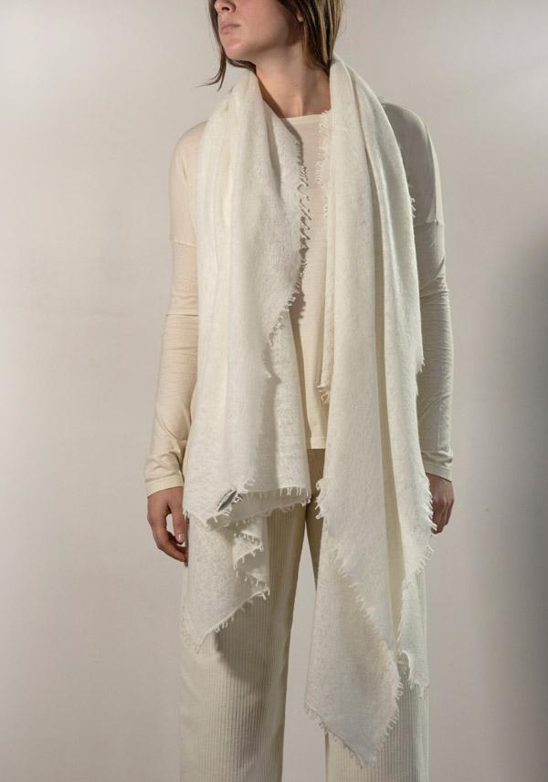 Rose & Lini MIRROR IN THE SKY CASHMERE “OPEN KNITTED MELANGE” WHITE SCARF Black Friday Prezzi