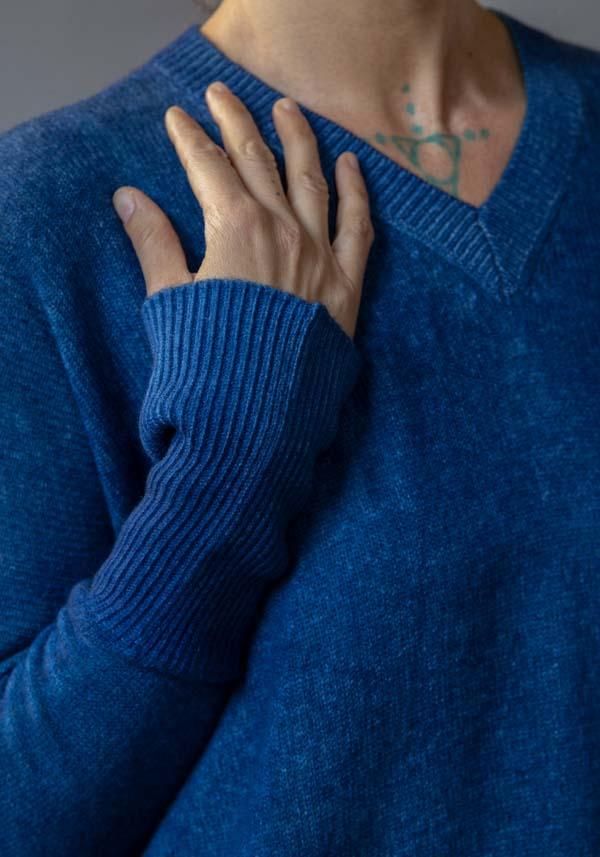 Rose & Lini FISSORE CASHMERE KNIT “MARGHERITA” INDIGO Negozio
