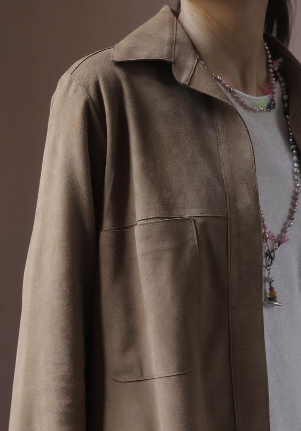Rose & Lini FURLING BY GIANI SUEDE LEATHER “PERLA” TAUPE JACKET Qualità