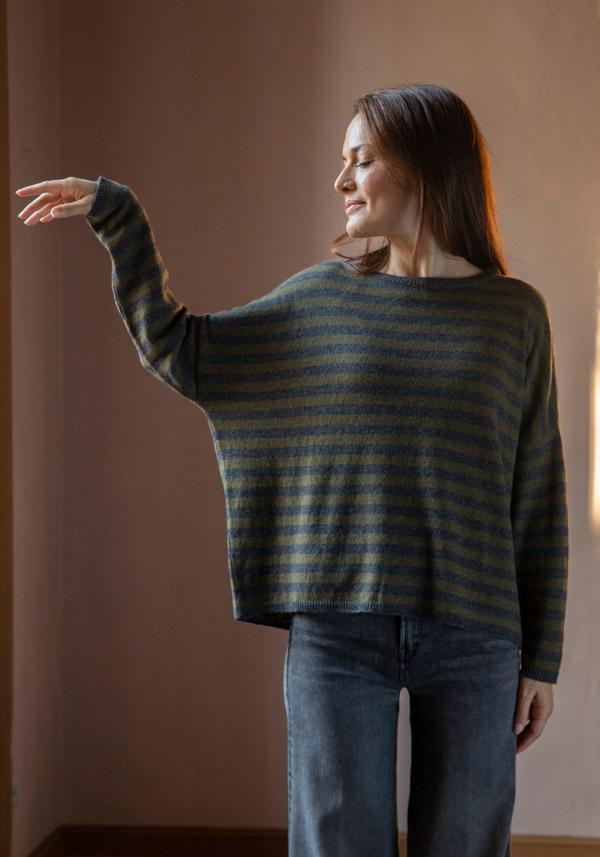 Rose & Lini THAT’S ALYKI CASHMERE “SOPHIE” KAKI & STONE STRIPED SWEATER Super Saving Price