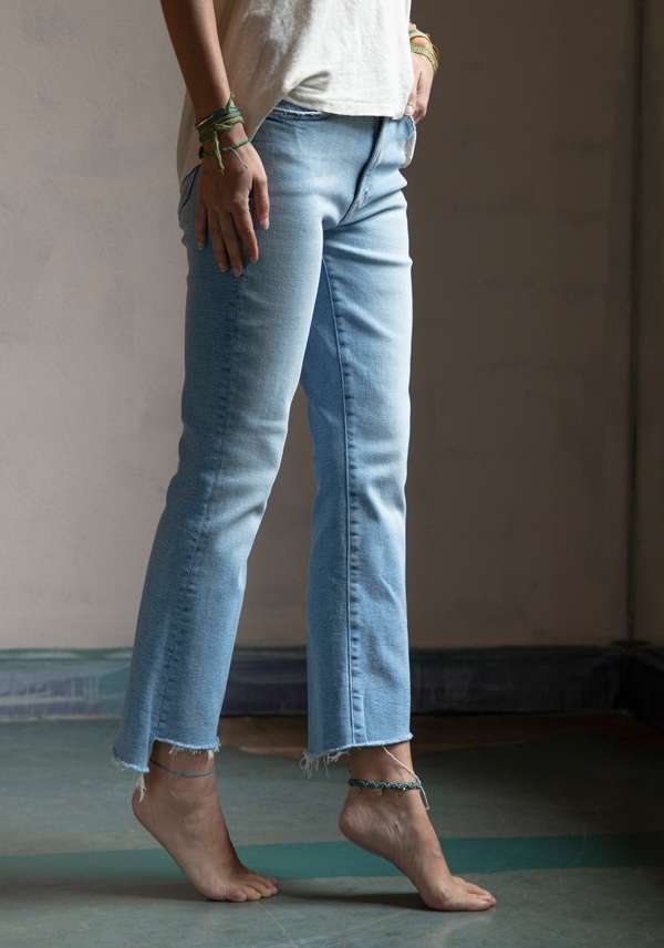 Rose & Lini MOTHER DENIM “INSIDER CROP STEP FRAY” BLUE JEANS Fino al 65% di sconto
