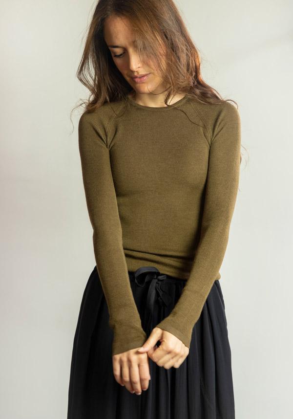 Rose & Lini MAJESTIC MERINO & SILK “COL ROND 583” SAVANE SWEATER Sconti questo mese