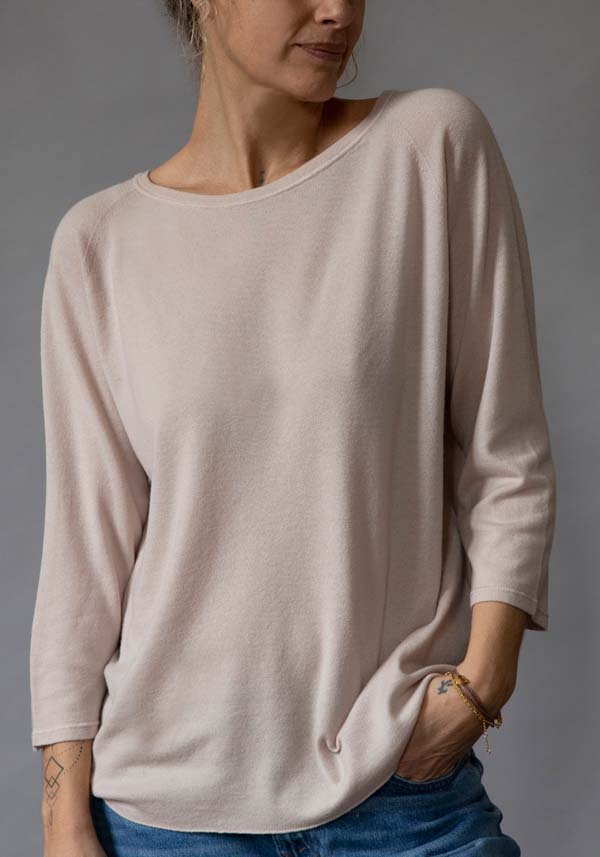 Rose & Lini MAJESTIC CASHMERE “COL BATEAU 535” SAND SWEATER Italy