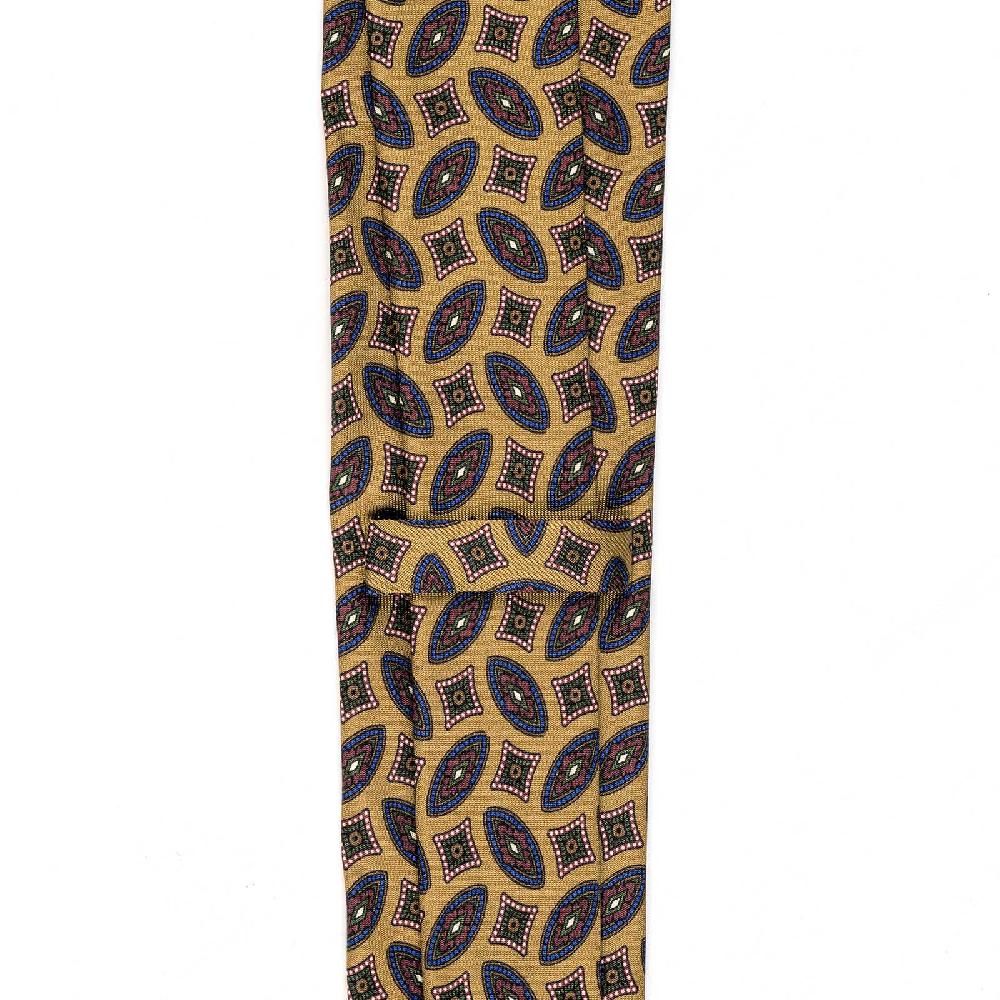 Rubinacci Cravatta in twill di seta senape con stampa geometrica Moda