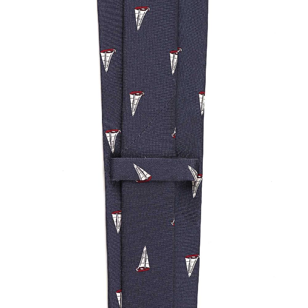 Rubinacci Cravatta in twill di seta con stampa vela rossa Ritorno libero