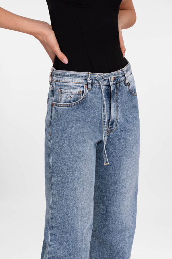 Sartoria Tramarossa JEANS HOLLYWOOD BARREL IN DENIM BLU MEDIO Negozio