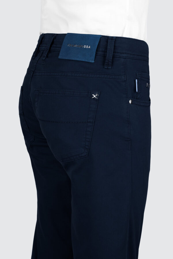 Sartoria Tramarossa PANTALONE LEONARDO BUTTONS REGULAR IN BULL DI COTONE BLU SCURO Qualità
