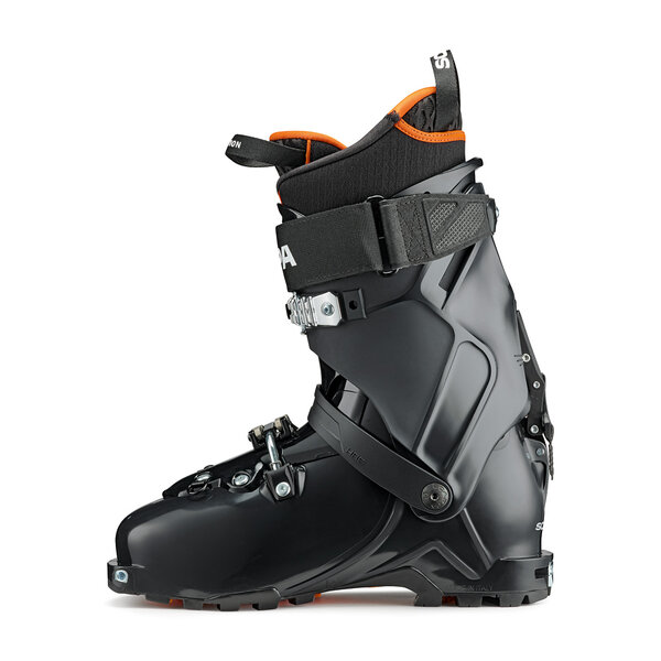 Scarpa MAESTRALE RE-MADE Save renew re-made Qualità Garantita