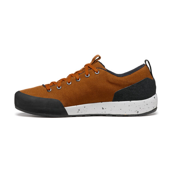 Scarpa SPIRIT The climber spirit eco-sustainable shoe Negozio