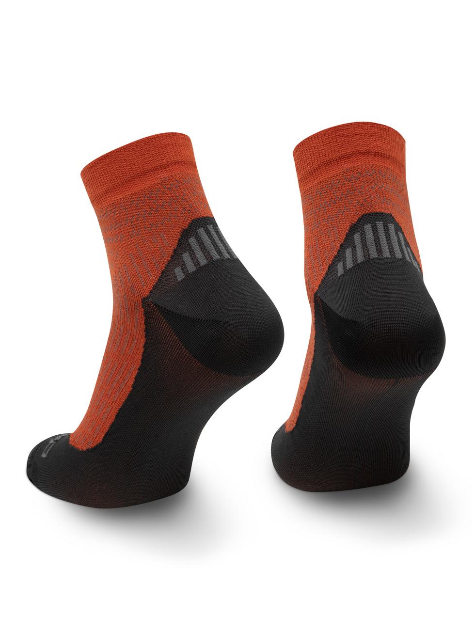 Spaio SPAIO CALZINI DA TREKKING CONFIDENCE BLACK/ ORANGE Saldi Di Fabbrica