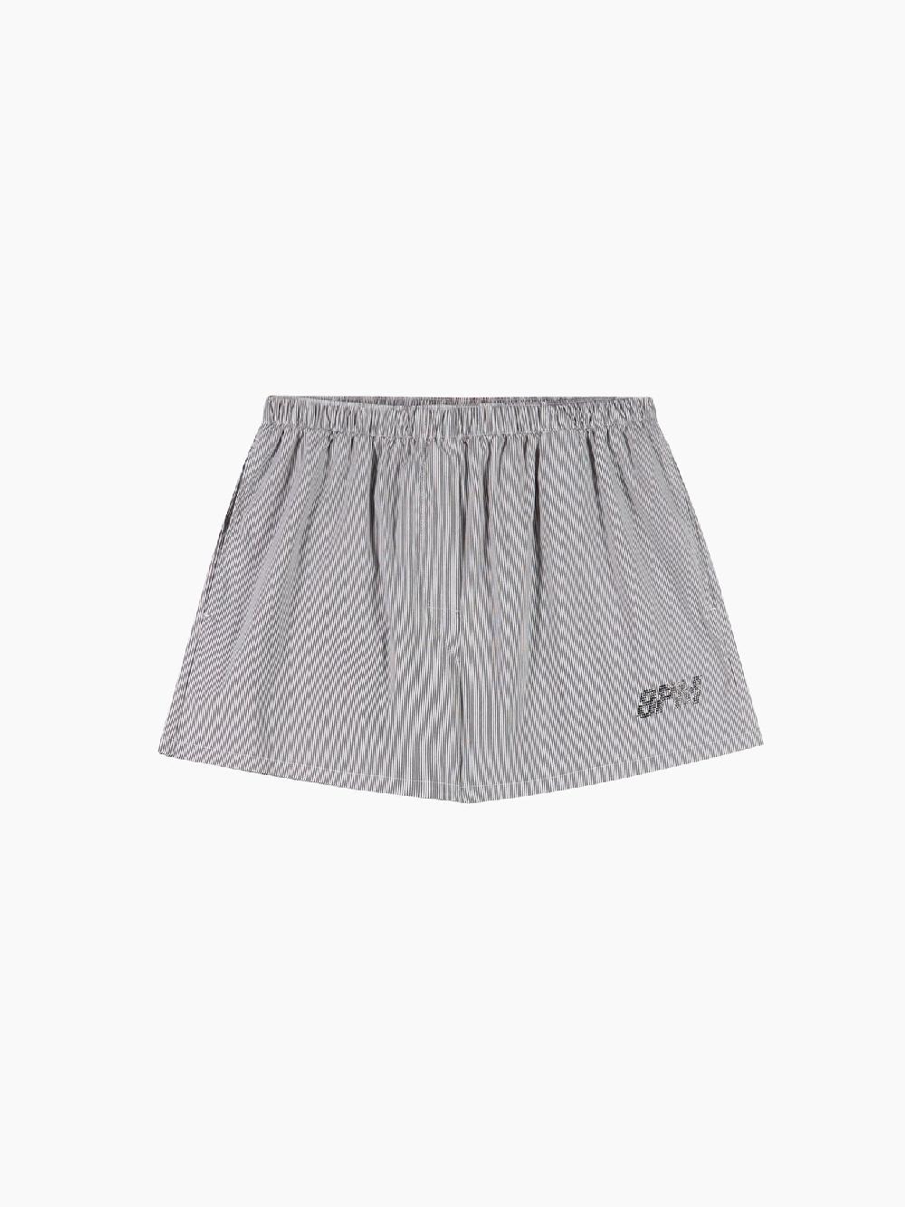 8pm Bratislava Short In Vendita