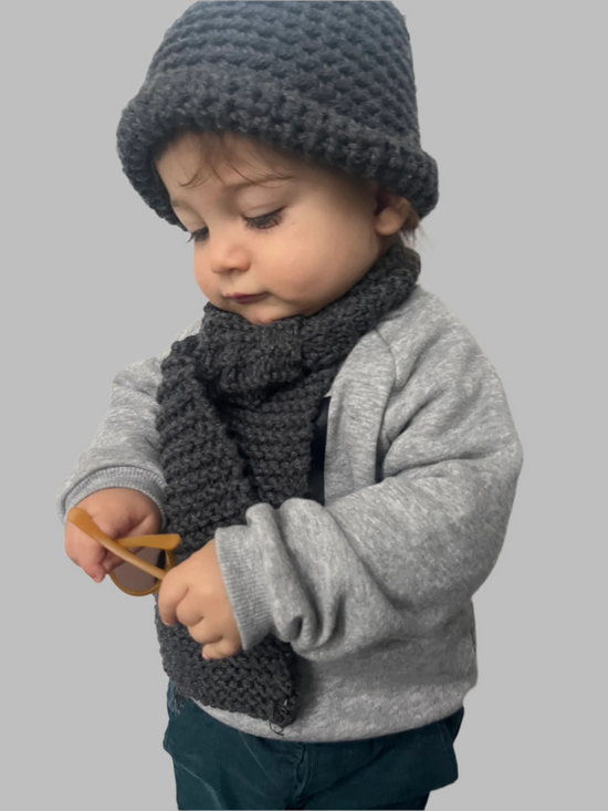 ﻿Zerobarracento Hand-knitted wool scarf for baby Spedizione Gratuita
