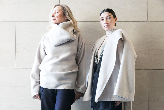 ﻿Zerobarracento High collar white wool pullover Novità